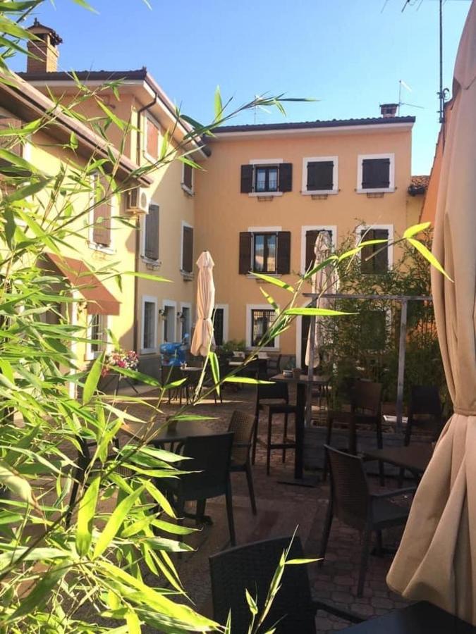 E La Bastia 3*