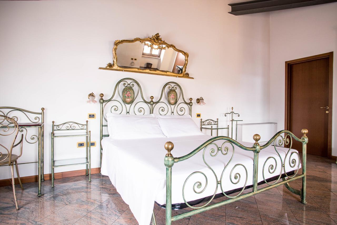 Hotel E La Bastia Valeggio sul Mincio